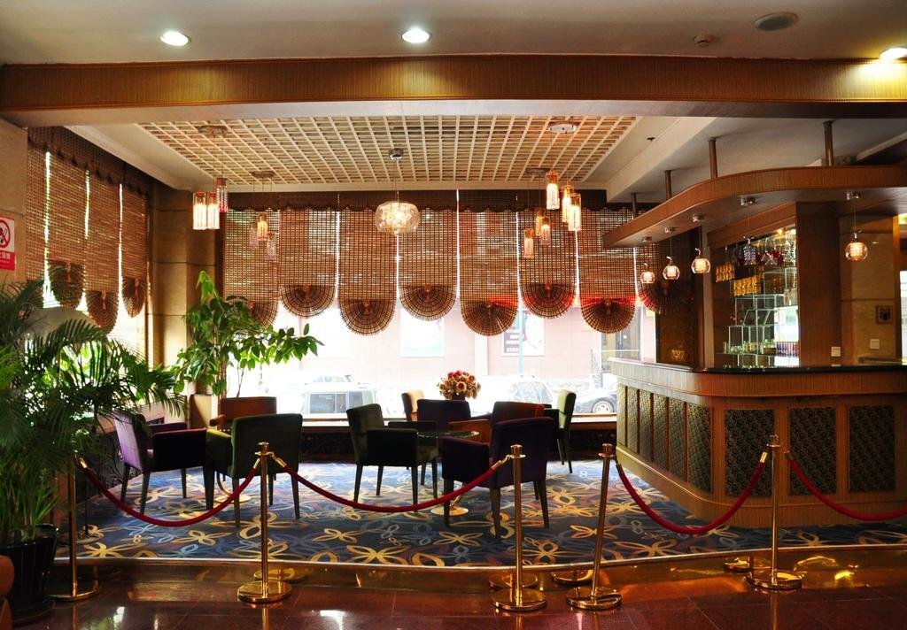 Даньдун: Dandong Youdian Hotel
