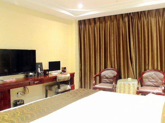 Сичан: Xichang Yuerong Jianian Hotel