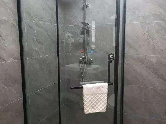 Лицзян: Shankee Express Hotel (Lijiang Gucheng South Gate)