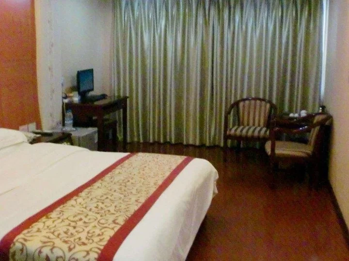 Саньмин: Junyue Hotel