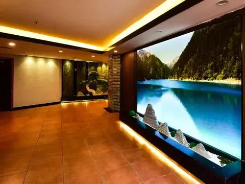 Янгиианг: Jinmen Hotel