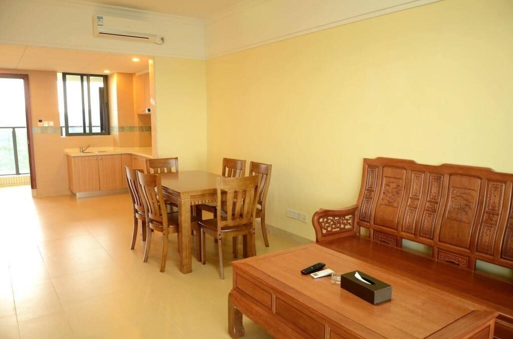 Янгиианг: Yangjiang Ailande Holiday Apartment