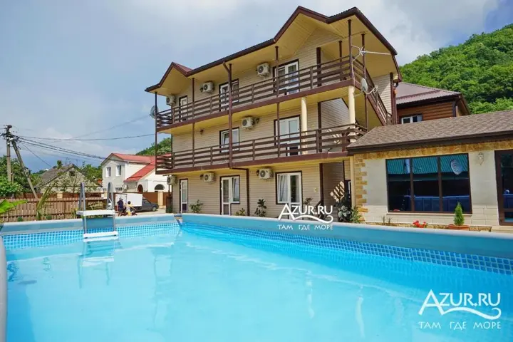 Новомихайловский: Guest House Udacha