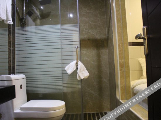 Янгиианг: Yangjiang Zhapo Yatao Holiday Hotel
