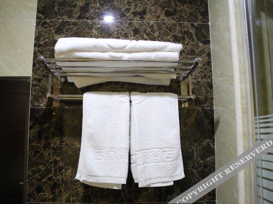 Янгиианг: Yangjiang Zhapo Yatao Holiday Hotel