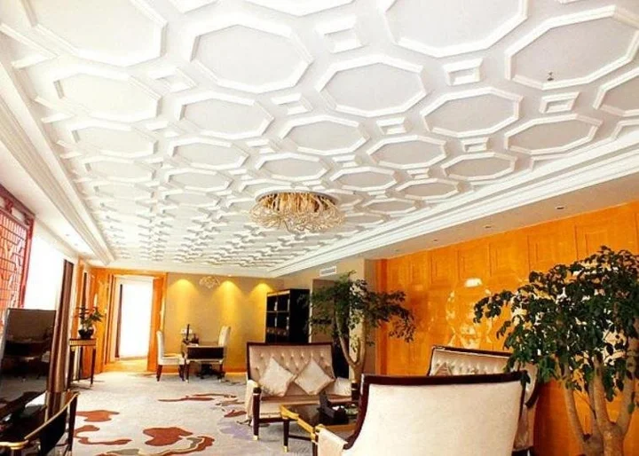Цюйцзин: Century Garden Hotel