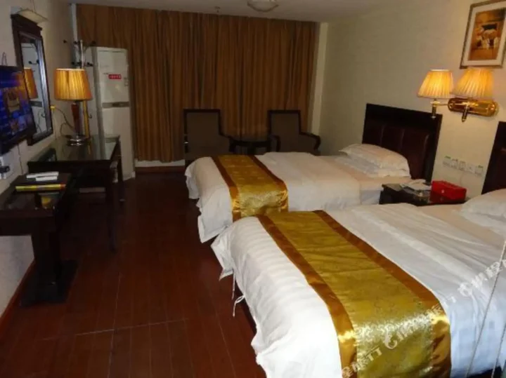 Чжаоцин: Jinma Fashion Hotel