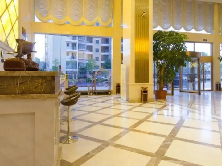 Цюйцзин: Hua Tai Jin An International Hotel