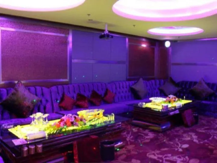 Цюйцзин: Hua Tai Jin An International Hotel
