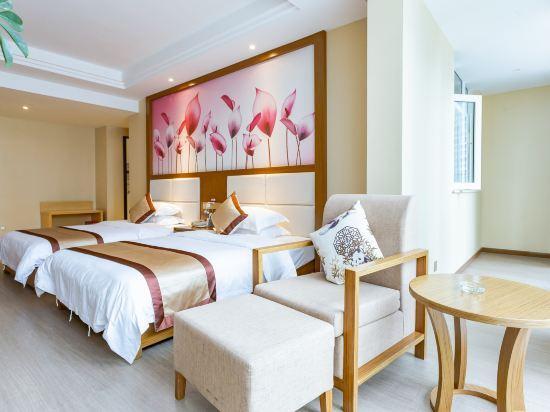 Синъи: Shida Fenghuang Hotel