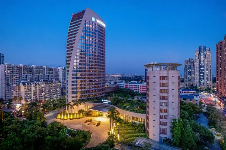Путянь: Kuangyuan Jinjiang Hotel