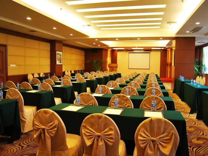 Дунгуань: Fangzhong Sunshine Hotel - Dongguan