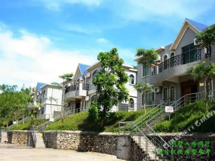 Янгиианг: Yangxi Hotspring Resort