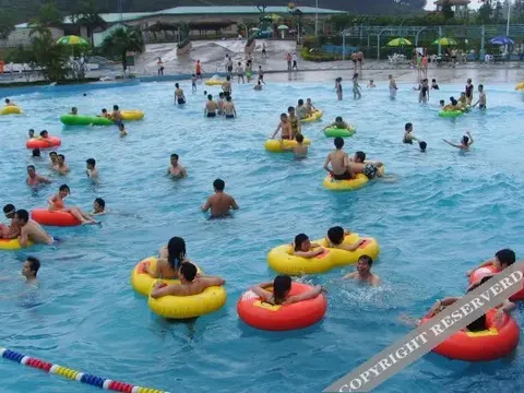 Янгиианг: Yangxi Hotspring Resort