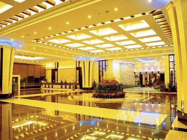 Янгиианг: Yang Jiang Hot Spring Hotel