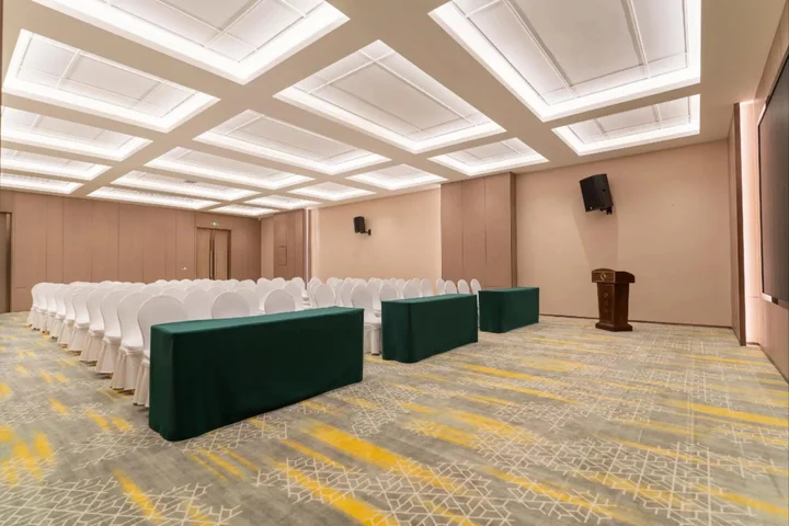 Урумчи: Excemon Xinjiang Yilite Hotel