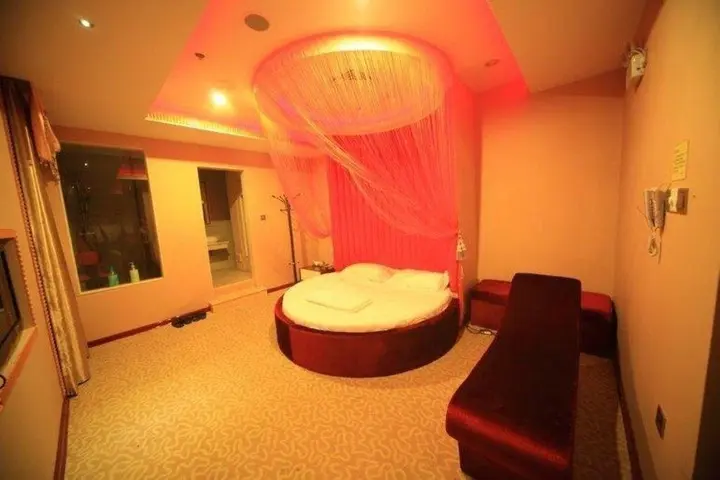 Лунъянь: Longyan Wuping Zijin Hotel