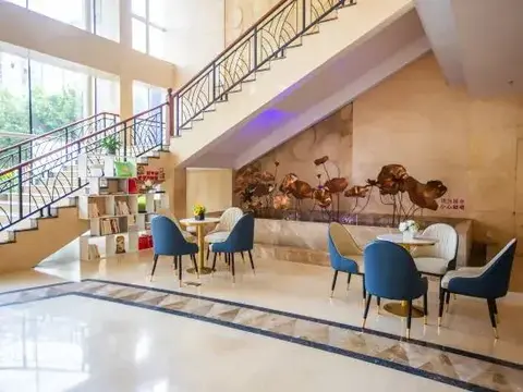 Лунъянь: Longyan Wuping Zijin Hotel