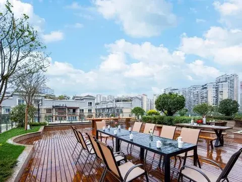 Ибинь: Yibin Nanxi Juyang Hotel