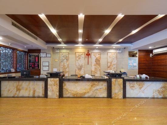Янгиианг: Yangjiang Lanbowan Hotel