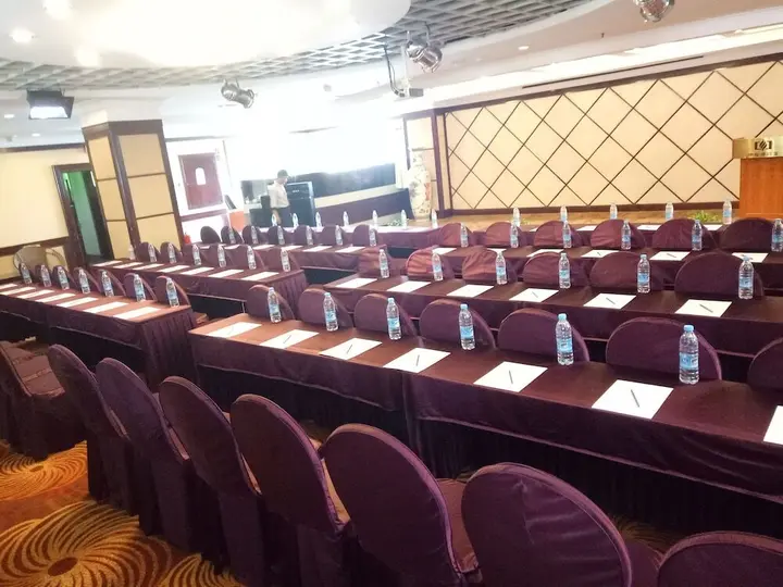 Синин: Zhongfayuan Hotel