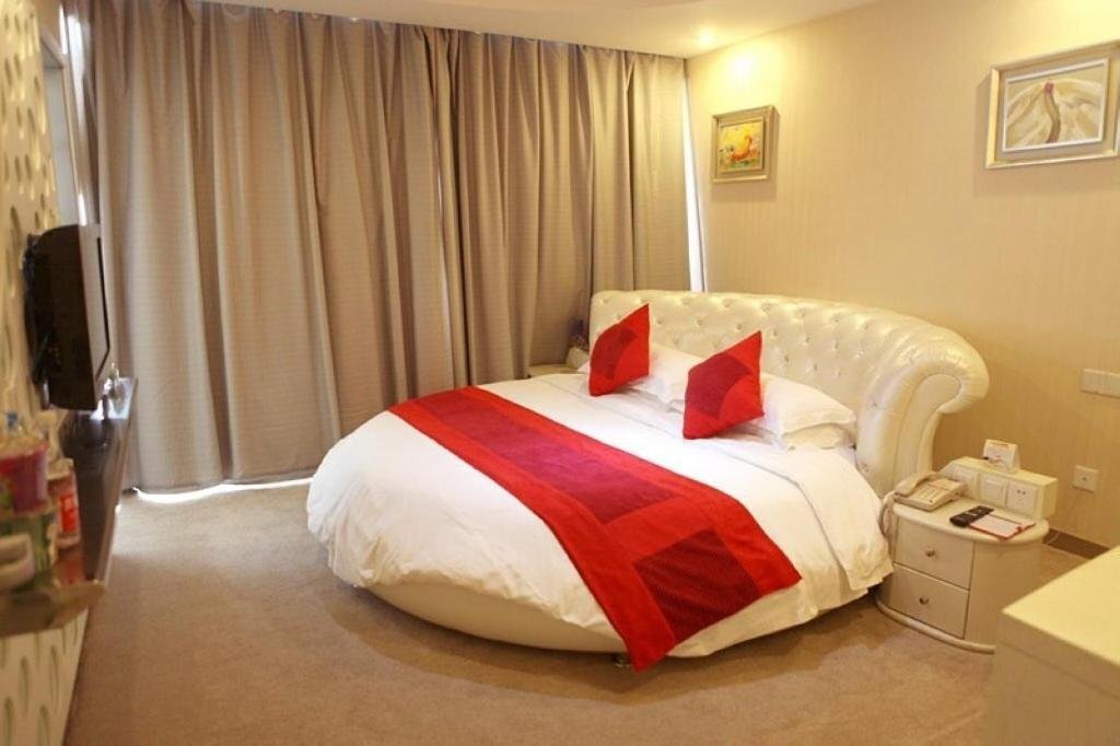 Аньцин: Tian Xian Pei Holiday Hotel