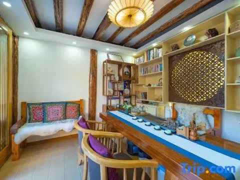 Лицзян: Yuhuai Renjia Inn