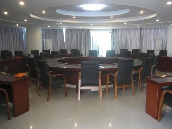 Шанграо: Jiangwan Hotel