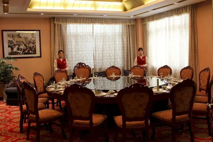 Шанграо: Jiangwan Hotel