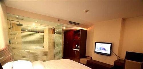 Шанграо: Huayi Hotel Wuyuan