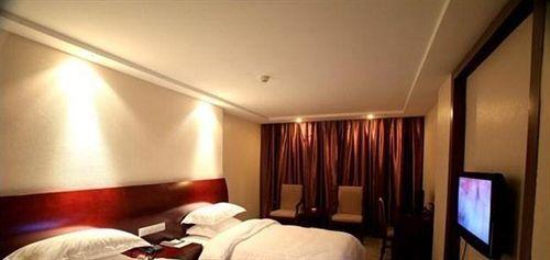 Шанграо: Huayi Hotel Wuyuan