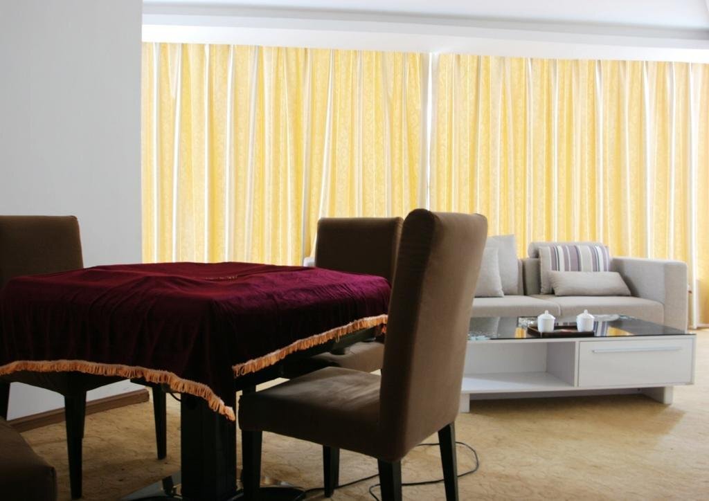 Шангри-Ла: Wuyue Scenic Area Hotel