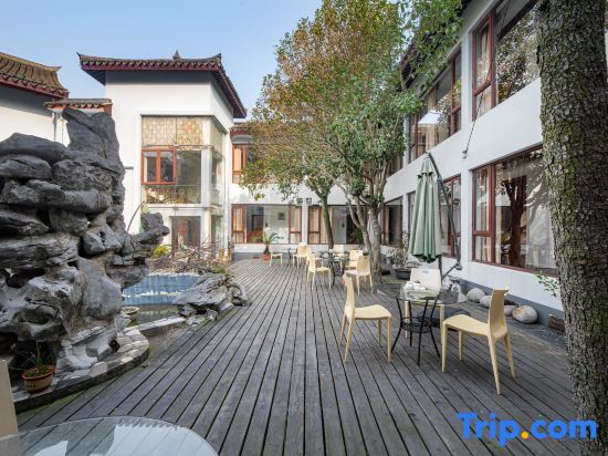 Чжоушань: Yin Yun Moutian Villa