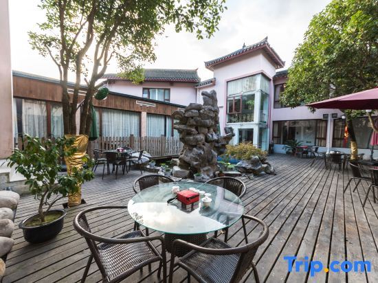 Чжоушань: Yin Yun Moutian Villa