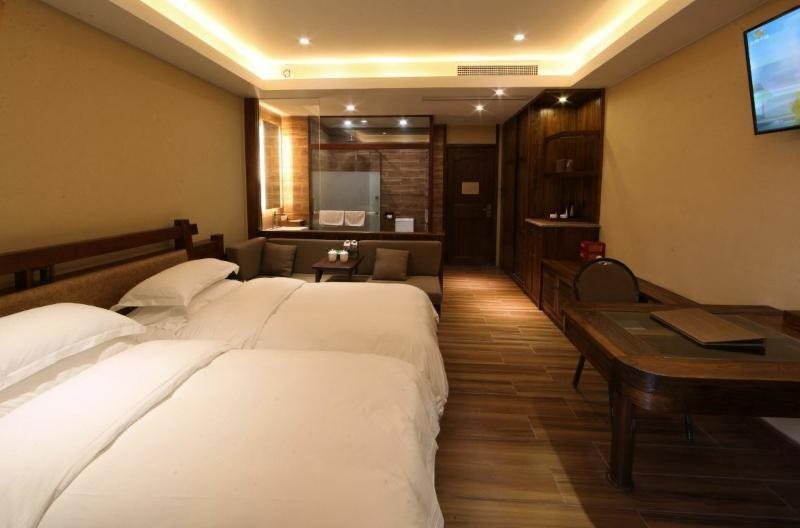 Фошань: Chuanlord Holiday Hotel