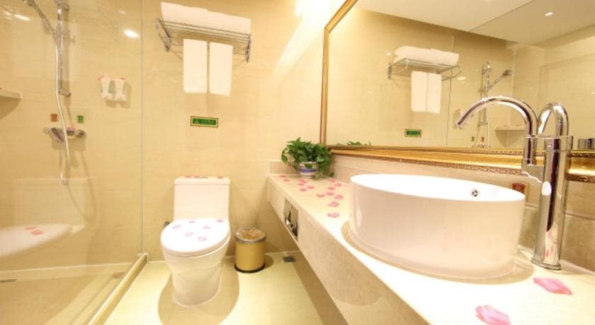 Фошань: Vienna International Hotel Foshan World of Flower