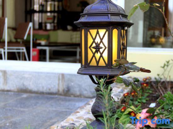 Шангри-Ла: Shangri la Joy Boutique Yododo Inn
