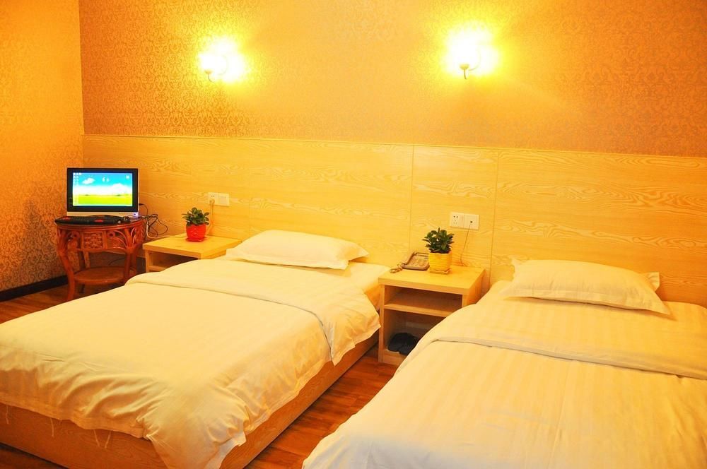 Чжанцзяцзе: Zhangjiajie Weigongguan Chain Hotel Yongding Branch