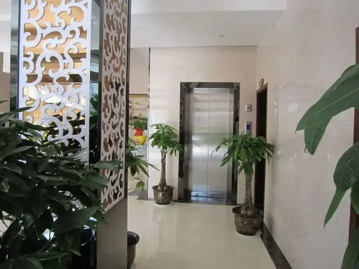 Чжанцзяцзе: Zhangjiajie Weigongguan Chain Hotel Yongding Branch
