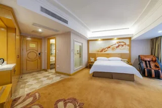 Дунгуань: Vienna Hotel Dongguan Shatian Humen Port