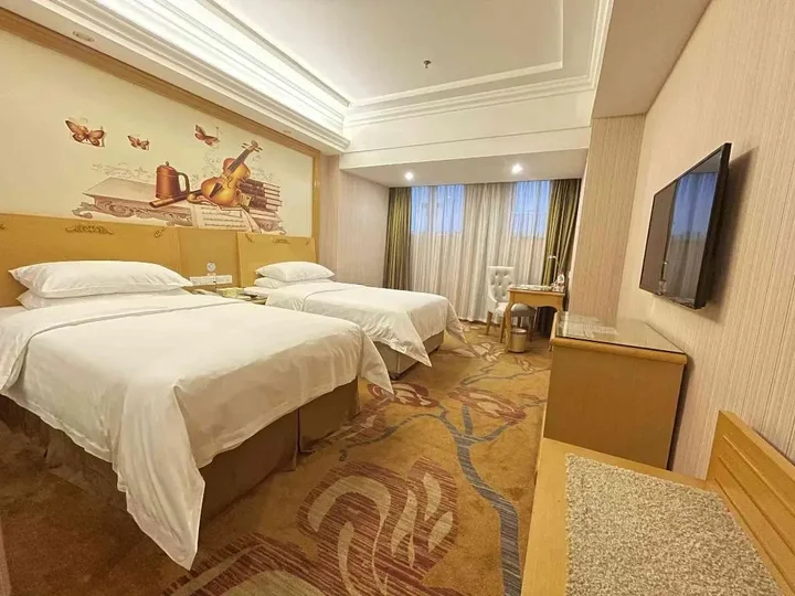Дунгуань: Vienna Hotel Dongguan Shatian Humen Port