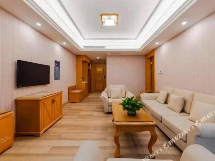 Дунгуань: Vienna Hotel Dongguan Shatian Humen Port