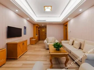 Дунгуань: Vienna Hotel Dongguan Shatian Humen Port