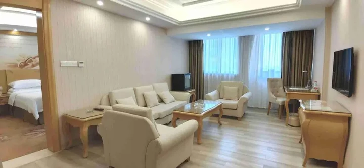Дунгуань: Vienna Hotel Dongguan Shatian Humen Port