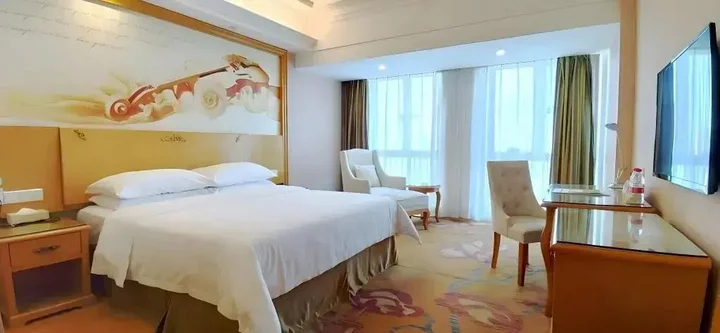 Дунгуань: Vienna Hotel Dongguan Shatian Humen Port