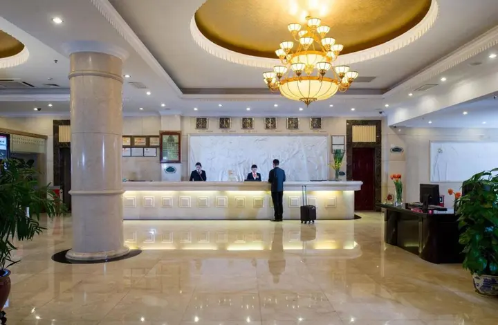 Шэньчжэнь: Vienna Hotel Shenzhen Haiwan