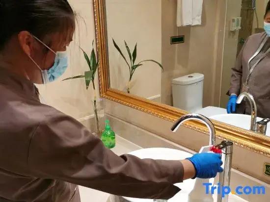 Гуйлинь: Vienna Hotel Guangxi Guilin North High-Speed Railway Station