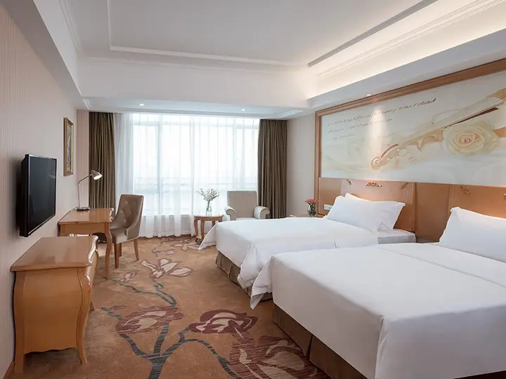 Фошань: Vienna Hotel Foshan Goaxin District