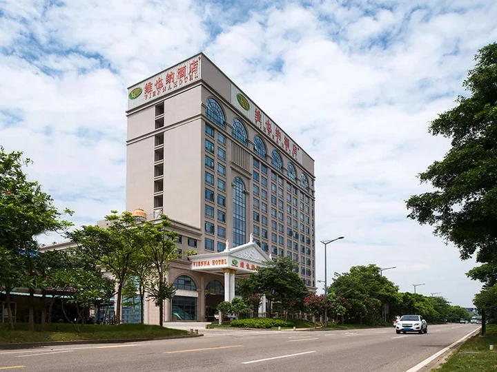 Фошань: Vienna Hotel Foshan Goaxin District