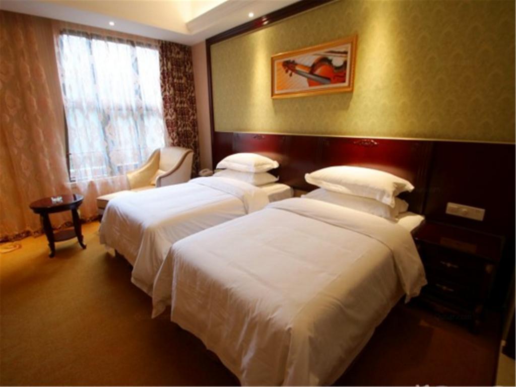 Шанхай: Vienna Hotel Shanghai Songjiang Wanda